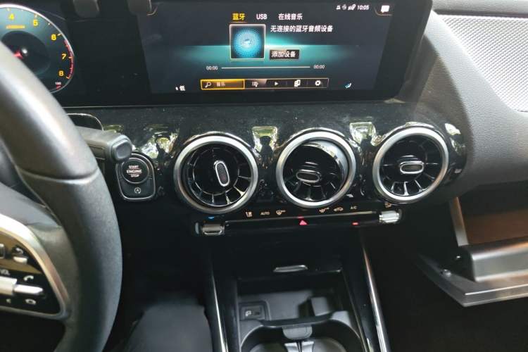 Used Mercedes-Benz GLA 2022 Second Facelift GLA 200 Audio And AC Panel