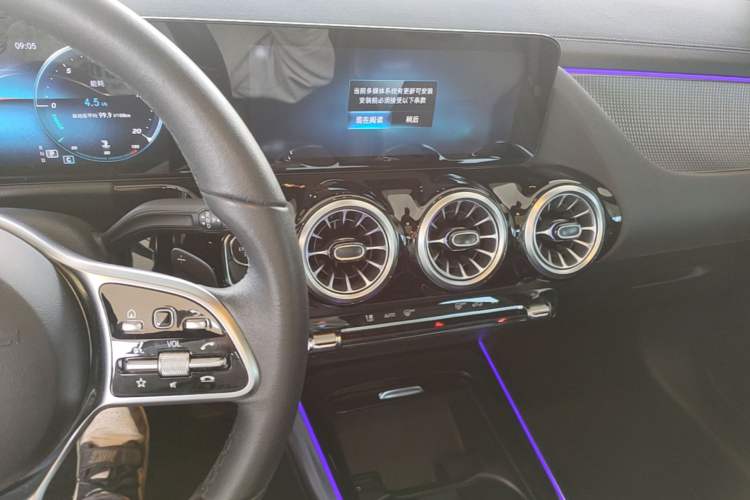 Used Mercedes-Benz GLA 2022 Facelifted GLA 200 Audio And AC Panel