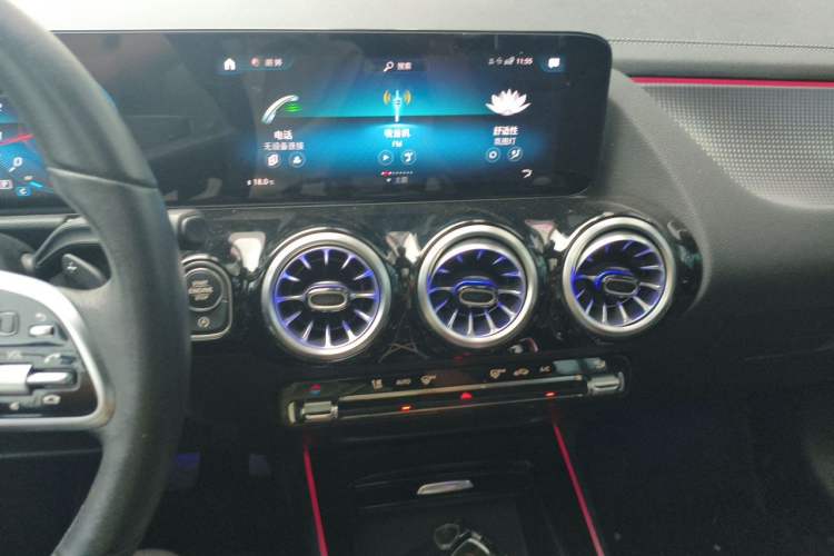 Used Mercedes-Benz GLA 2022 Facelifted GLA 200 Audio And AC Panel