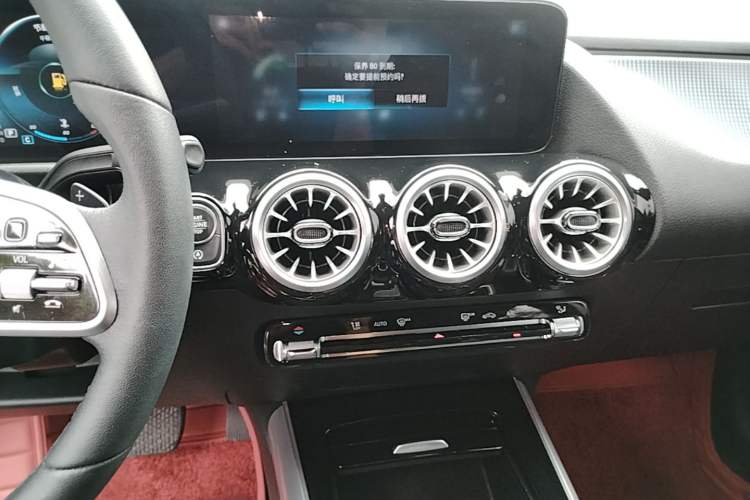 Used Mercedes-Benz GLA 2022 GLA 220 Audio And AC Panel