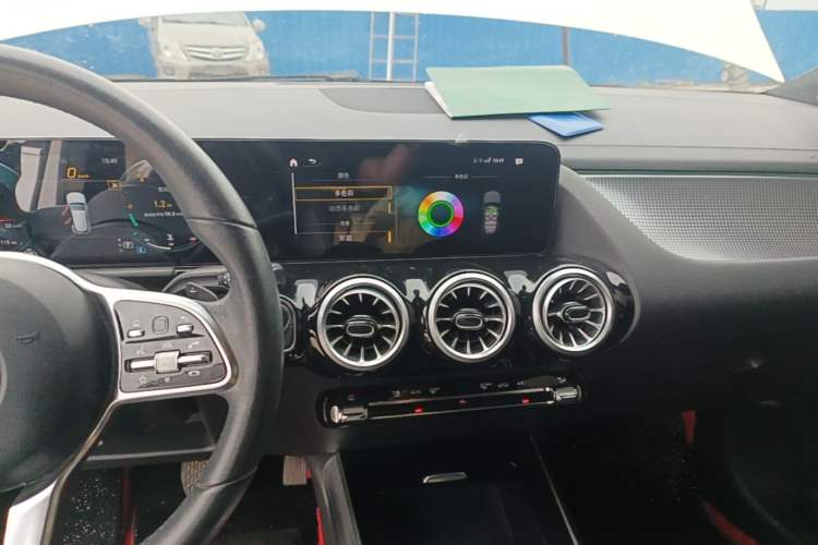 Used Mercedes-Benz GLA 2022 Facelifted GLA 200 Audio And AC Panel