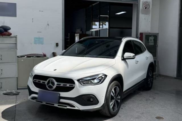 Ojetý Mercedes-Benz GLA 2022 Facelifted GLA 200