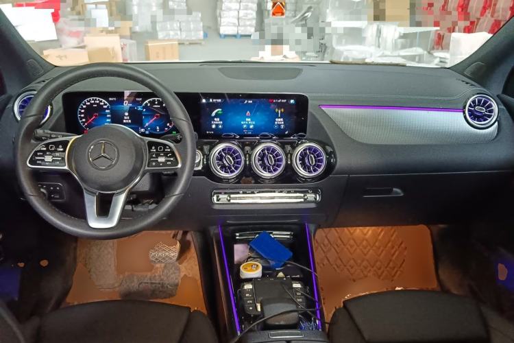 Used Mercedes-Benz GLA 2022 GLA 220 Center Console