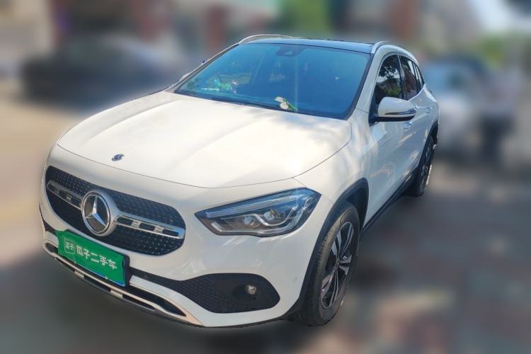 Used Mercedes-Benz GLA 2022 GLA 220 Guazi used car, China used car export, Used car for sale, Used cars, Cheapest cars for sale