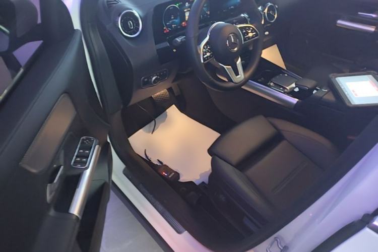 Used Mercedes-Benz GLA 2022 Second Facelift GLA 200 Driver Seat