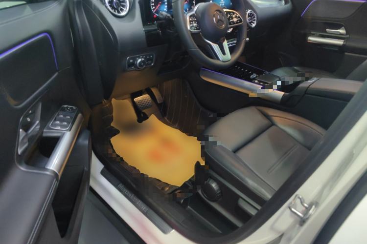 Used Mercedes-Benz GLA 2022 GLA 220 Driver Seat
