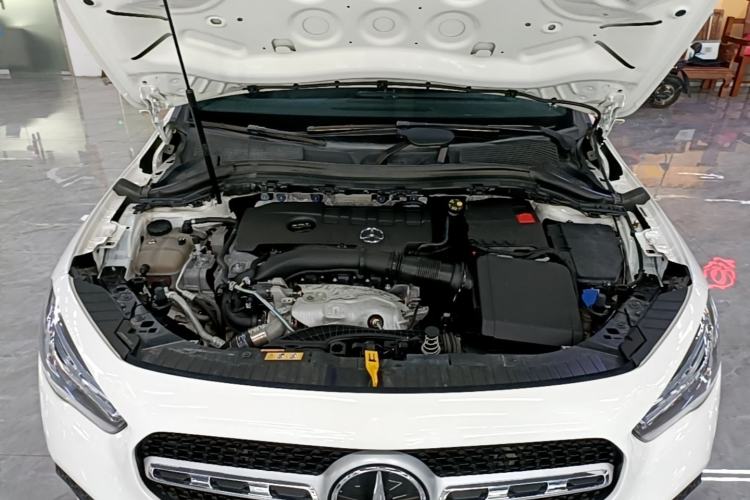 Used Mercedes-Benz GLA 2022 GLA 220 Engine Bay