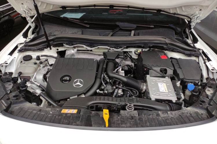 Used Mercedes-Benz GLA 2022 GLA 200 Engine Bay