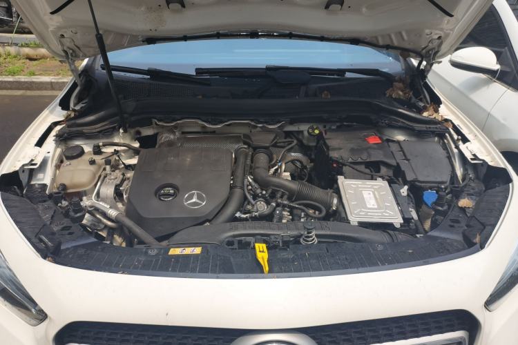 Used Mercedes-Benz GLA 2022 Facelifted GLA 200 Engine Bay