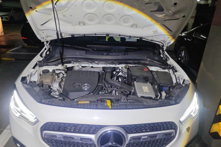 Used Mercedes-Benz GLA 2022 GLA 200 Engine Bay