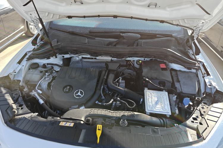 Used Mercedes-Benz GLA 2022 Facelifted GLA 200 Engine Bay