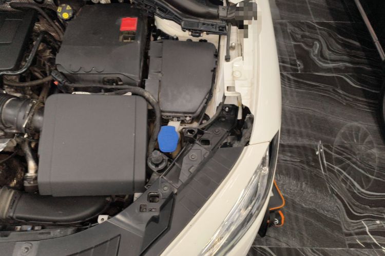 Used Mercedes-Benz GLA 2022 GLA 220 Engine Bay Left