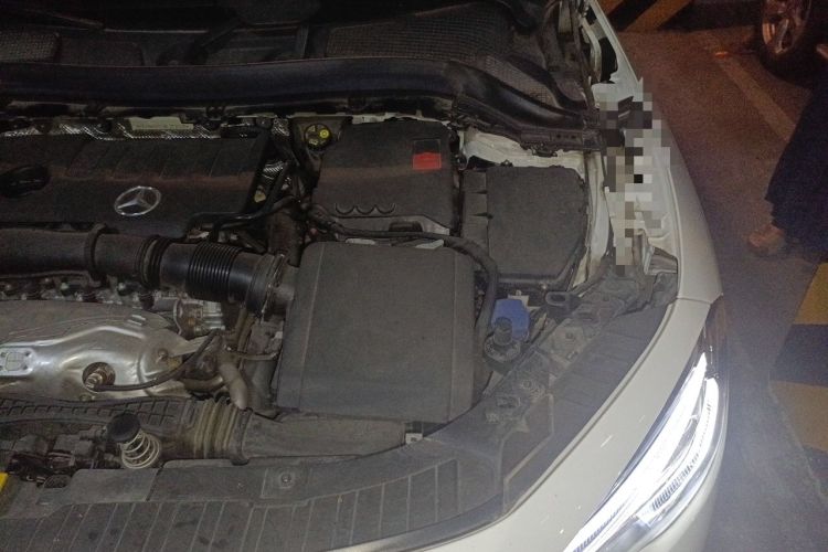 Used Mercedes-Benz GLA 2022 GLA 220 Engine Bay Left