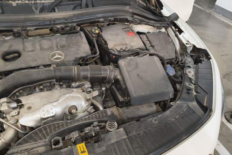Used Mercedes-Benz GLA 2022 GLA 220 Engine Bay Left