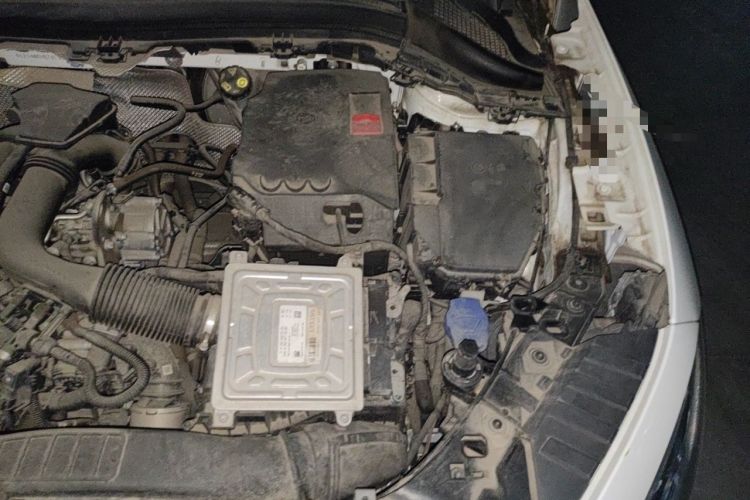 Used Mercedes-Benz GLA 2022 GLA 200 Engine Bay Left