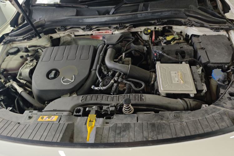 Used Mercedes-Benz GLA 2022 GLA 200 Engine Bay