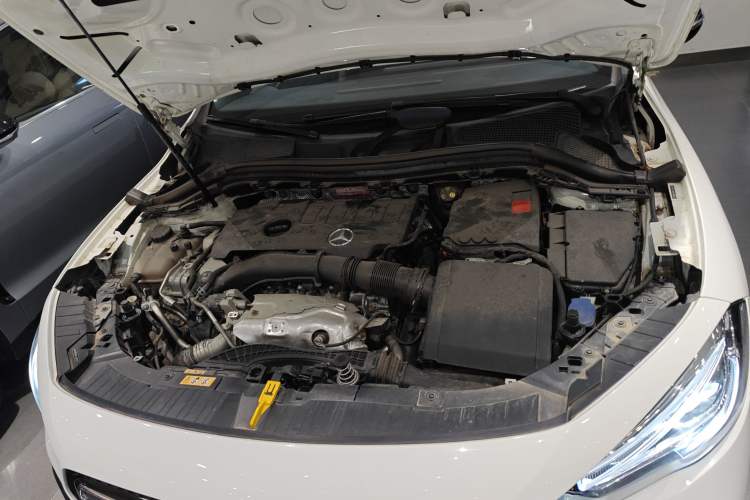 Used Mercedes-Benz GLA 2022 GLA 220 4MATIC Engine Bay