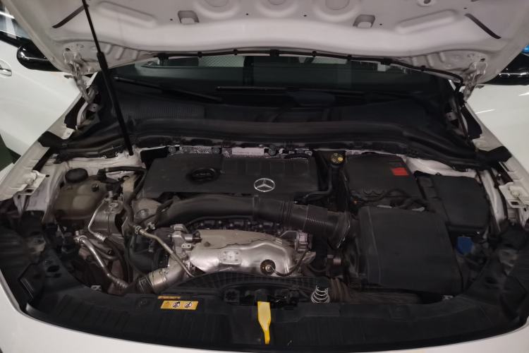 Used Mercedes-Benz GLA 2022 GLA 220 4MATIC Engine Bay