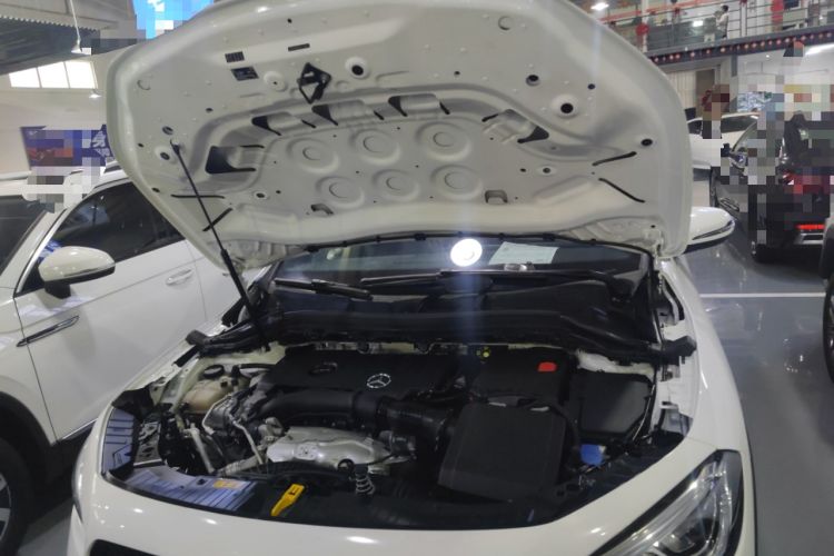 Used Mercedes-Benz GLA 2022 GLA 220 Engine Bay