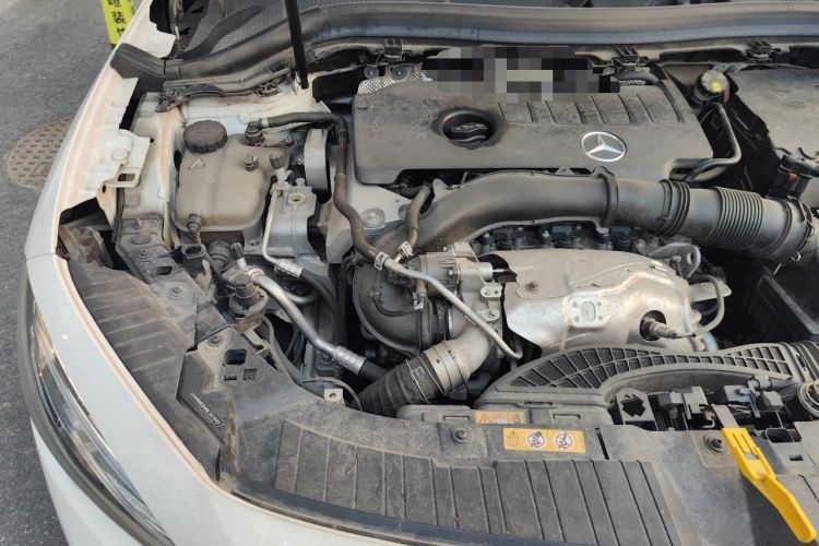 Used Mercedes-Benz GLA 2022 GLA 220 Engine Bay Right