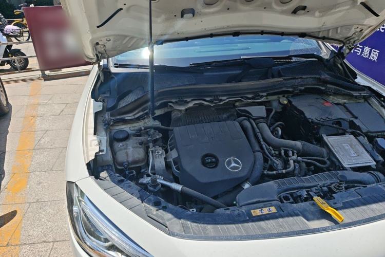 Used Mercedes-Benz GLA 2022 GLA 200 Engine Bay Right