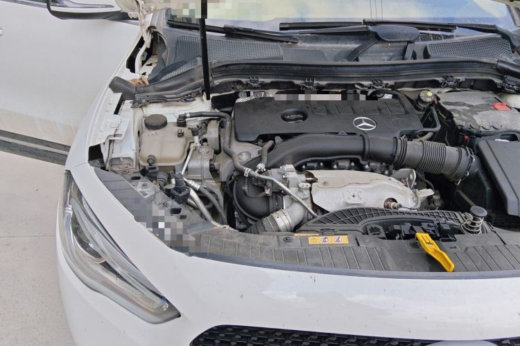Used Mercedes-Benz GLA 2022 GLA 220 Engine Bay Right