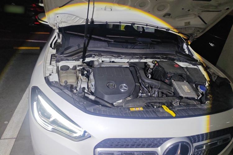 Used Mercedes-Benz GLA 2022 GLA 200 Engine Bay Right