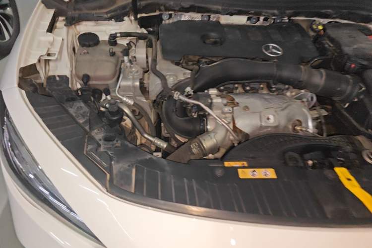 Used Mercedes-Benz GLA 2022 GLA 220 4MATIC Engine Bay Right