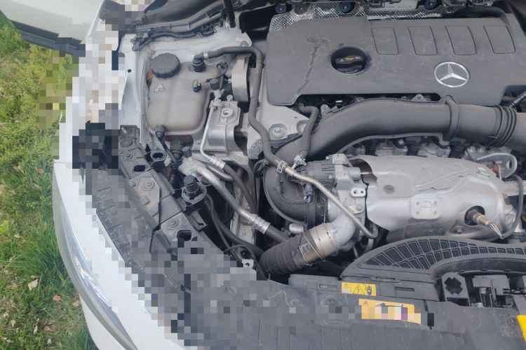 Used Mercedes-Benz GLA 2022 GLA 220 4MATIC Engine Bay Right