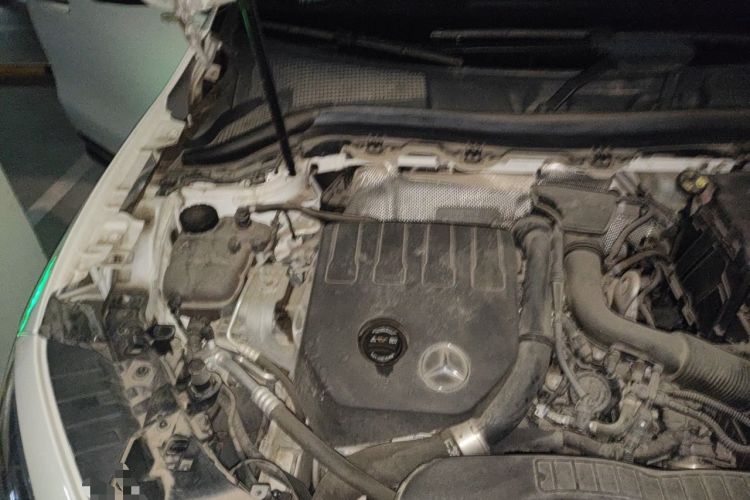 Used Mercedes-Benz GLA 2022 GLA 200 Engine Bay Right