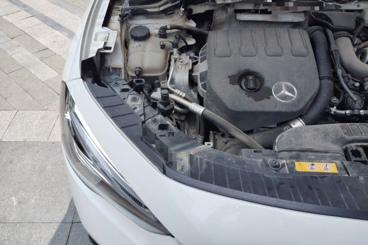 Used Mercedes-Benz GLA 2022 GLA 200 Engine Bay Right