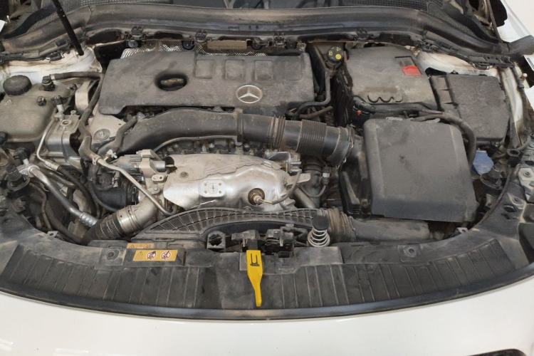 Used Mercedes-Benz GLA 2022 GLA 220 Engine Bay