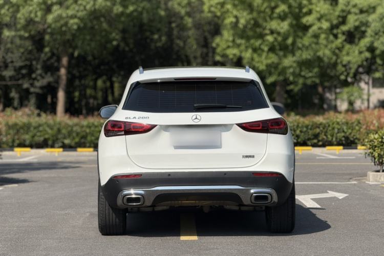 Used Mercedes-Benz GLA 2022 Facelifted GLA 200 Exterior 1