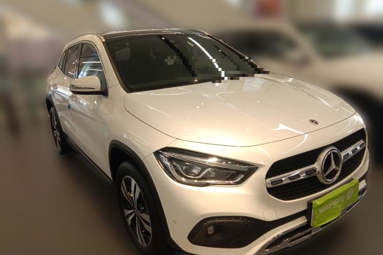 Used Mercedes-Benz GLA 2022 Facelifted GLA 200 Exterior 1