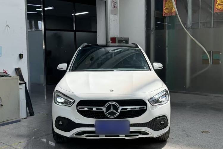 Used Mercedes-Benz GLA 2022 Facelifted GLA 200 Exterior 1