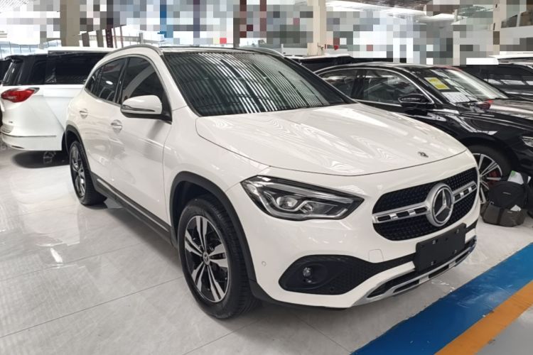Used Mercedes-Benz GLA 2022 Facelifted GLA 200 Exterior 1