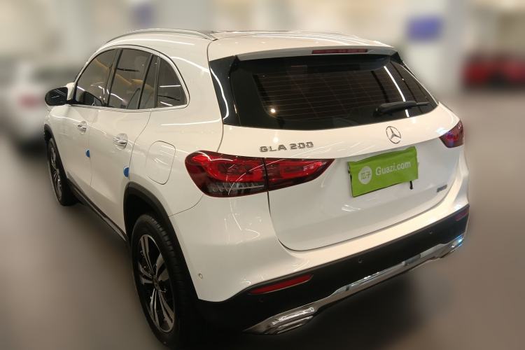Used Mercedes-Benz GLA 2022 Facelifted GLA 200 Exterior 2