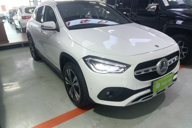 Used Mercedes-Benz GLA 2022 Facelifted GLA 200 Exterior 2