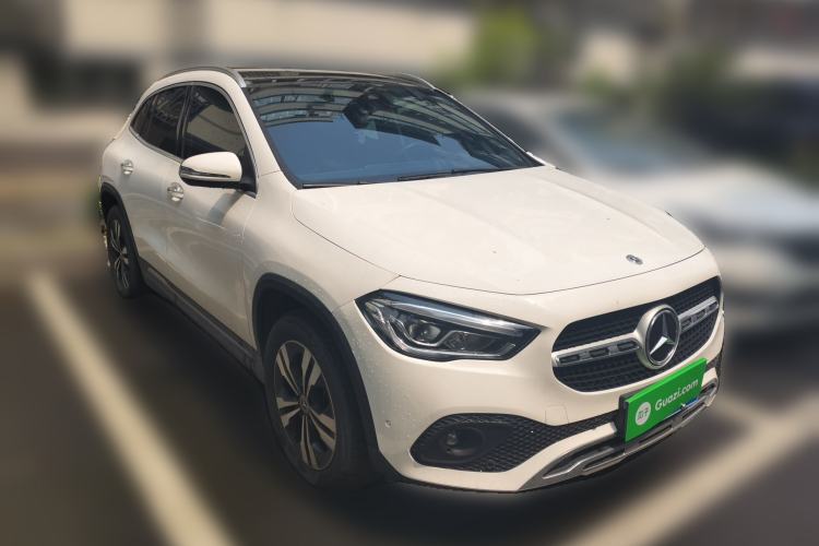 Used Mercedes-Benz GLA 2022 Facelifted GLA 200 Exterior 2