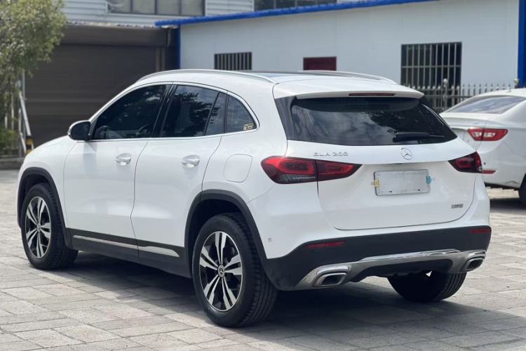Used Mercedes-Benz GLA 2022 GLA 200 Exterior 2