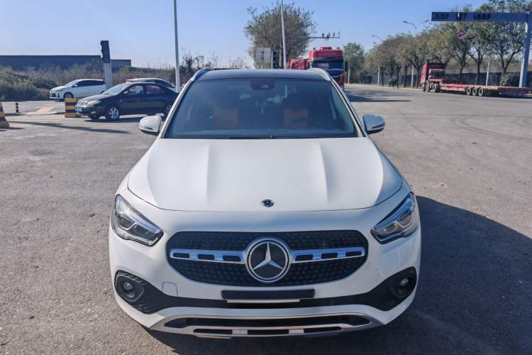 Used Mercedes-Benz GLA 2022 GLA 220 Exterior 2