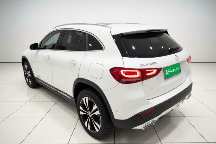 Used Mercedes-Benz GLA 2022 Facelifted GLA 200 Exterior 2