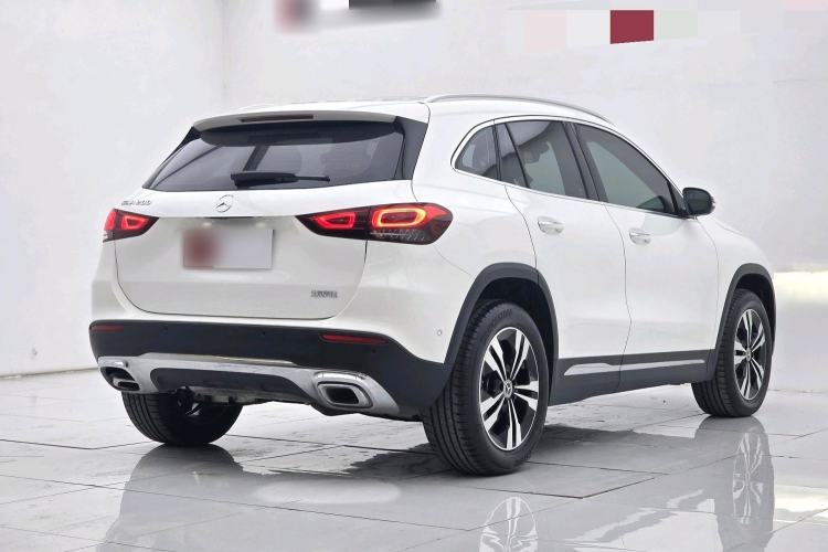 Used Mercedes-Benz GLA 2022 Facelifted GLA 200 Exterior 3