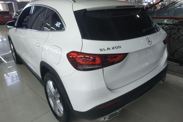 Used Mercedes-Benz GLA 2022 Second Facelift GLA 200 Exterior 3