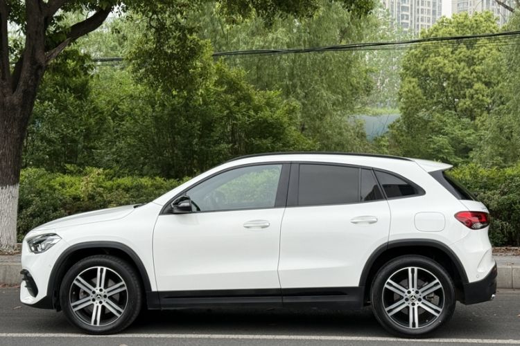 Used Mercedes-Benz GLA 2022 GLA 220 4MATIC Exterior 3