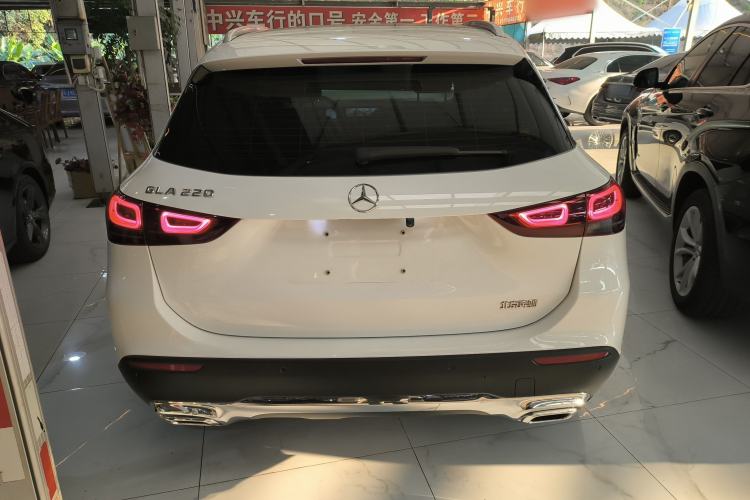 Used Mercedes-Benz GLA 2022 GLA 220 Exterior 4