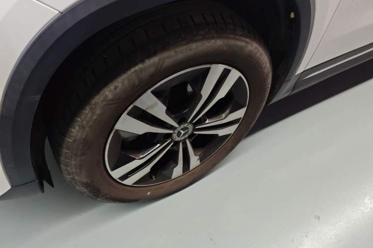 Used Mercedes-Benz GLA 2022 Second Facelift GLA 200 Exterior 4