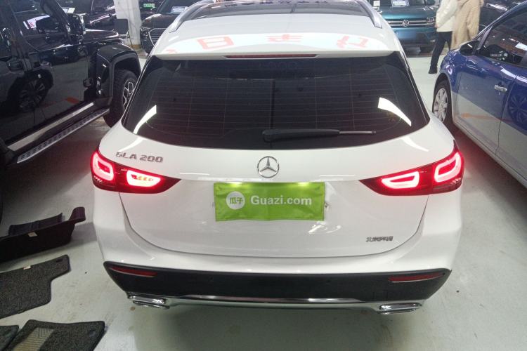 Used Mercedes-Benz GLA 2022 Facelifted GLA 200 Exterior 4