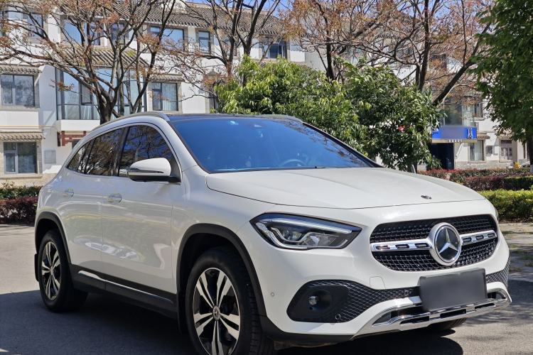 Used Mercedes-Benz GLA 2022 GLA 200 Exterior 4