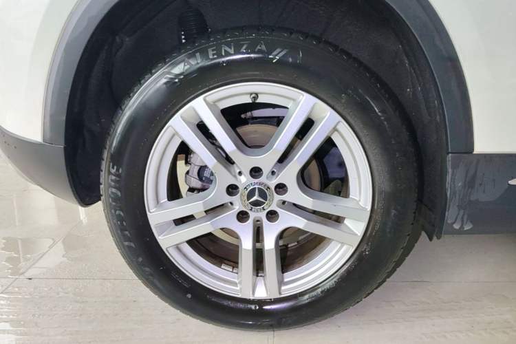Used Mercedes-Benz GLA 2022 Second Facelift GLA 200 Exterior 5